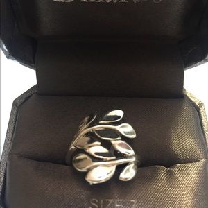 Silver tone ring from Dillards —NIB